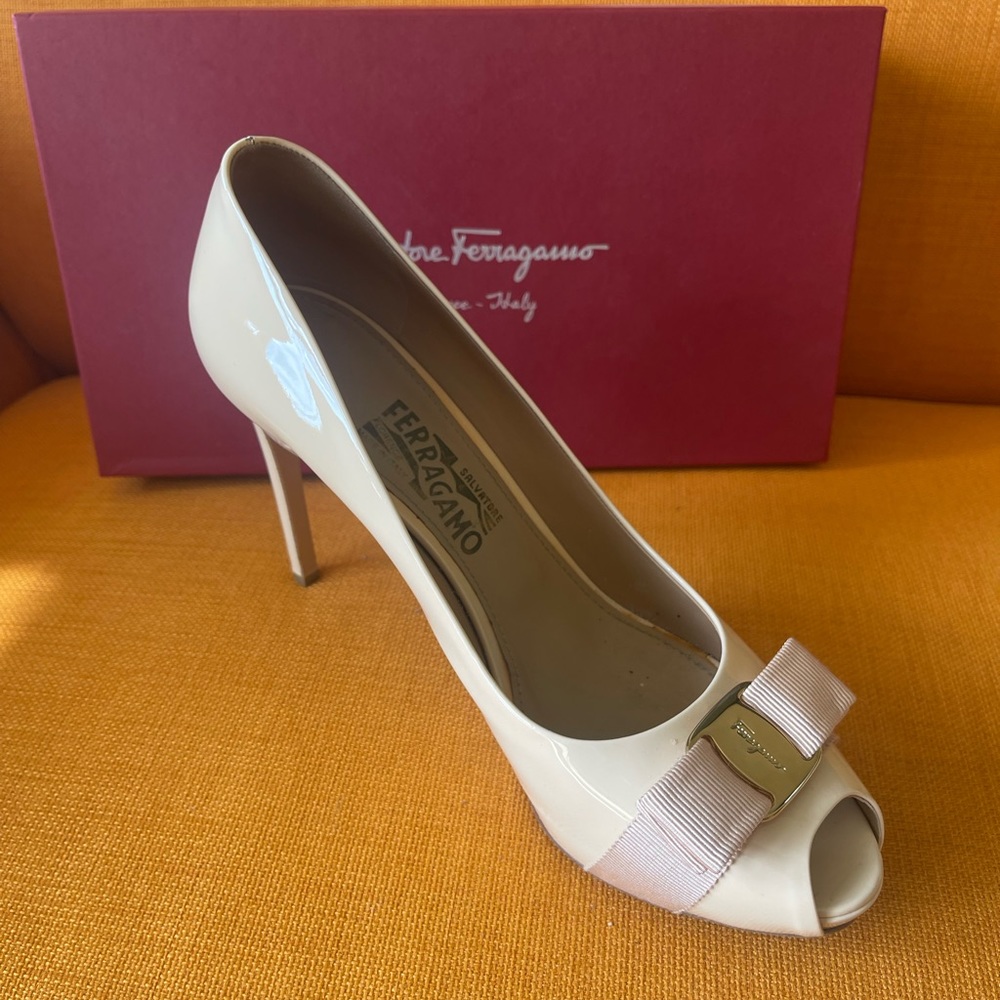 SALVATORE FERRAGAMO Ceram PEEP TOE HEELS